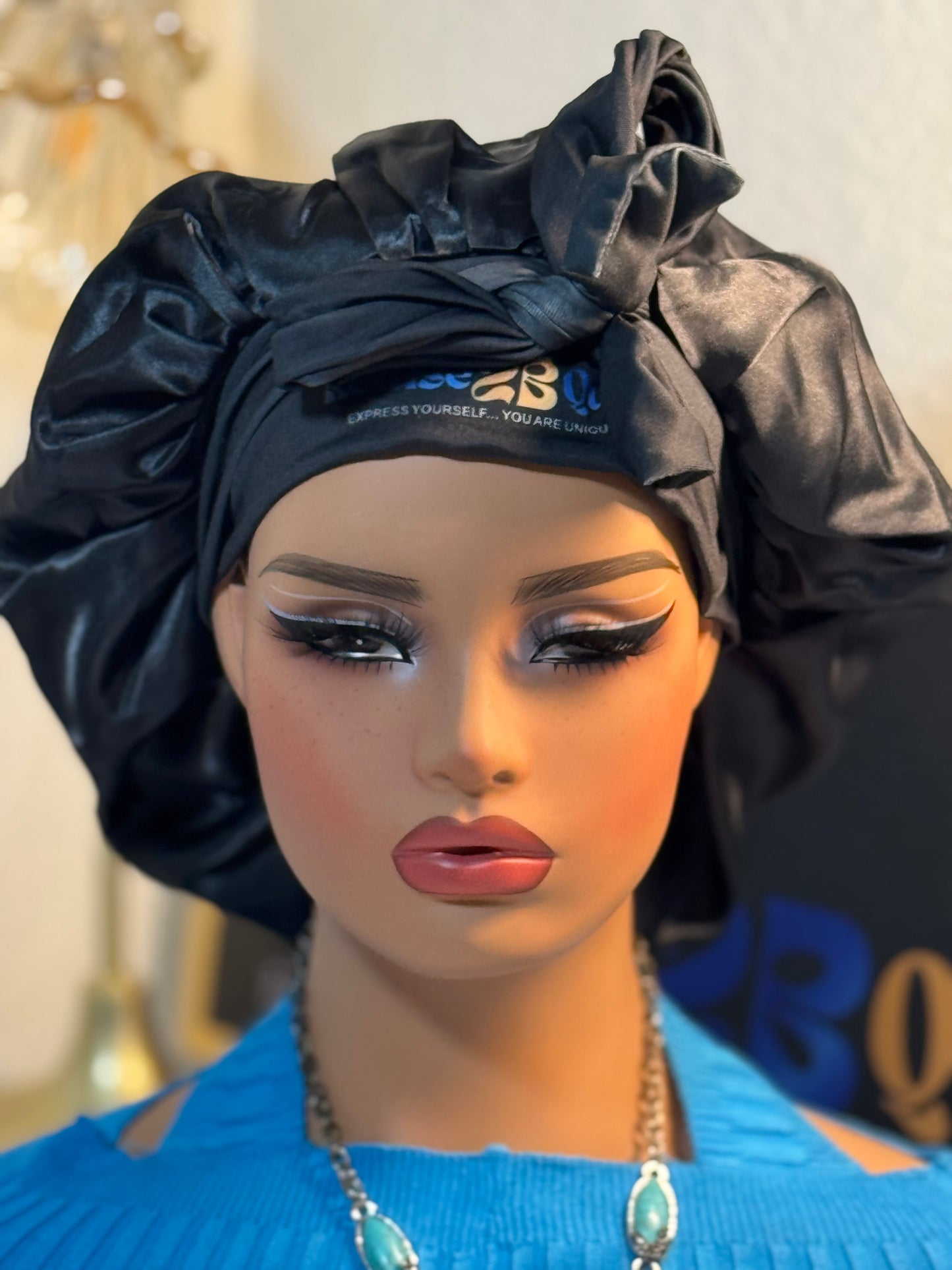 R2BQ Custom Satin Bonnet