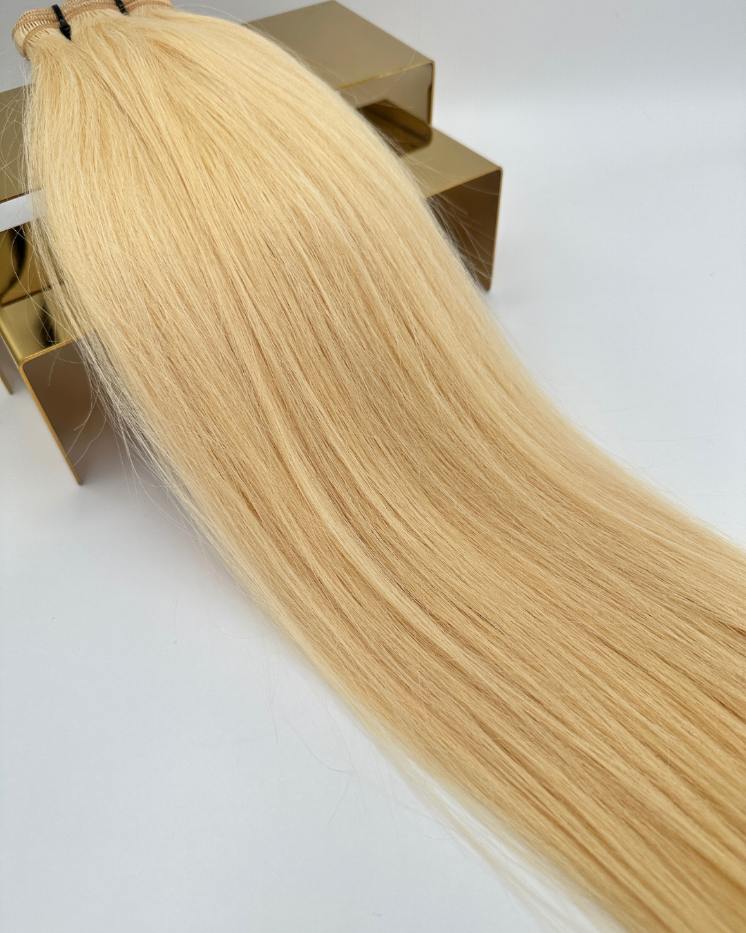 Bomb 613 Blonde Straight Bundles